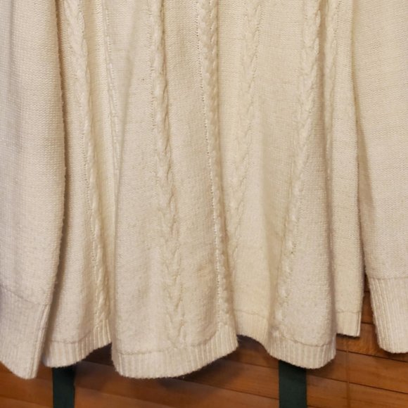 Sweater - Picture 7 of 10